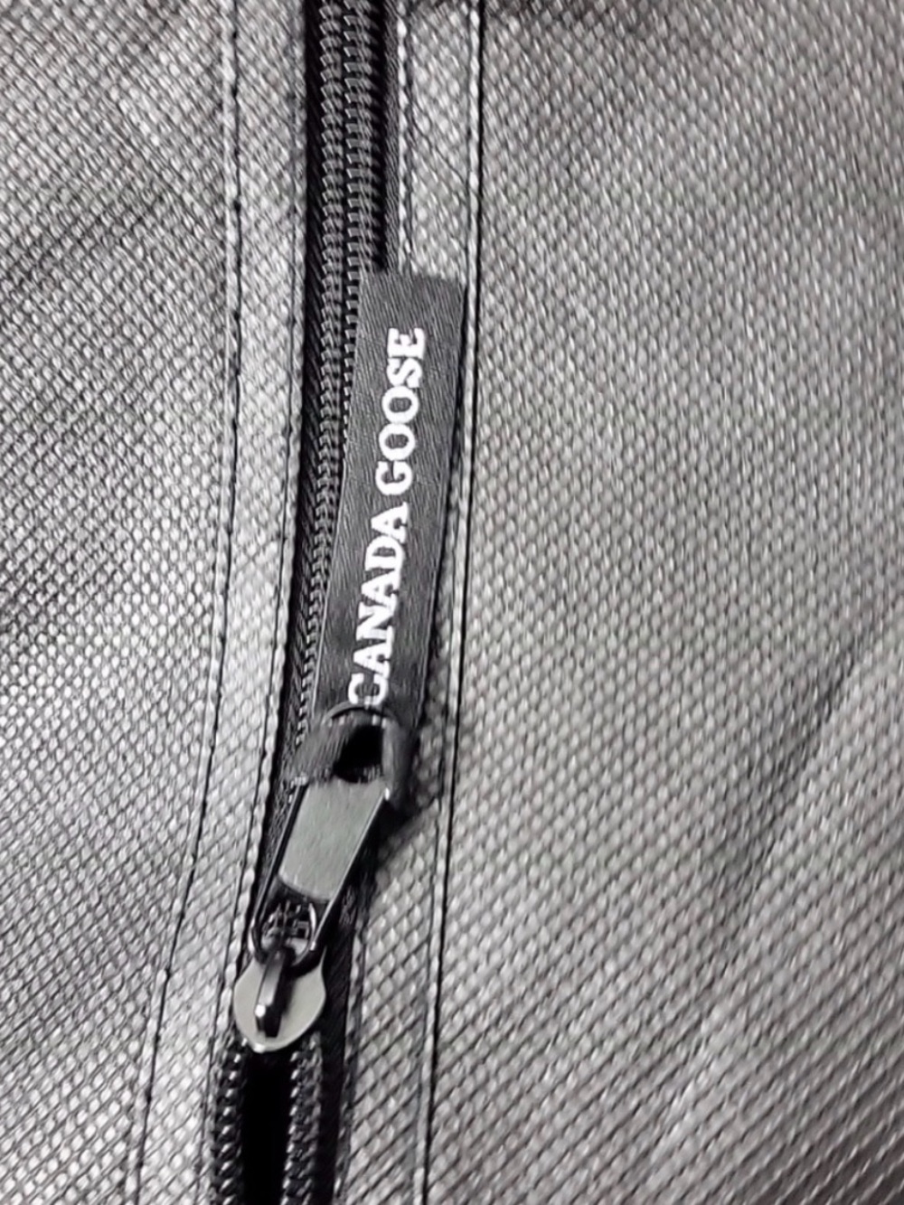 Canada Goose foldable Dust Bag Storage Bag - Picture 3 of 3